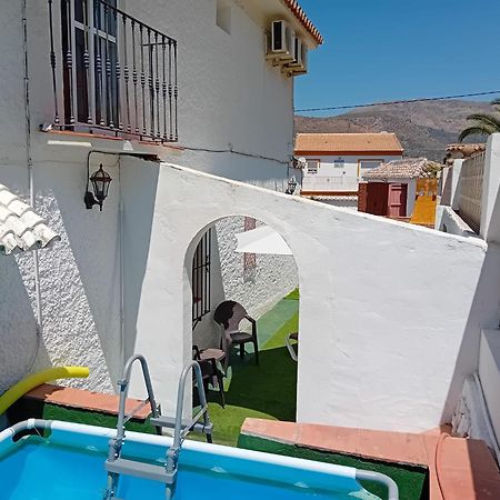 Casa Patio De Los Naranjos Piscina Privada Alcaucín Buitenkant foto
