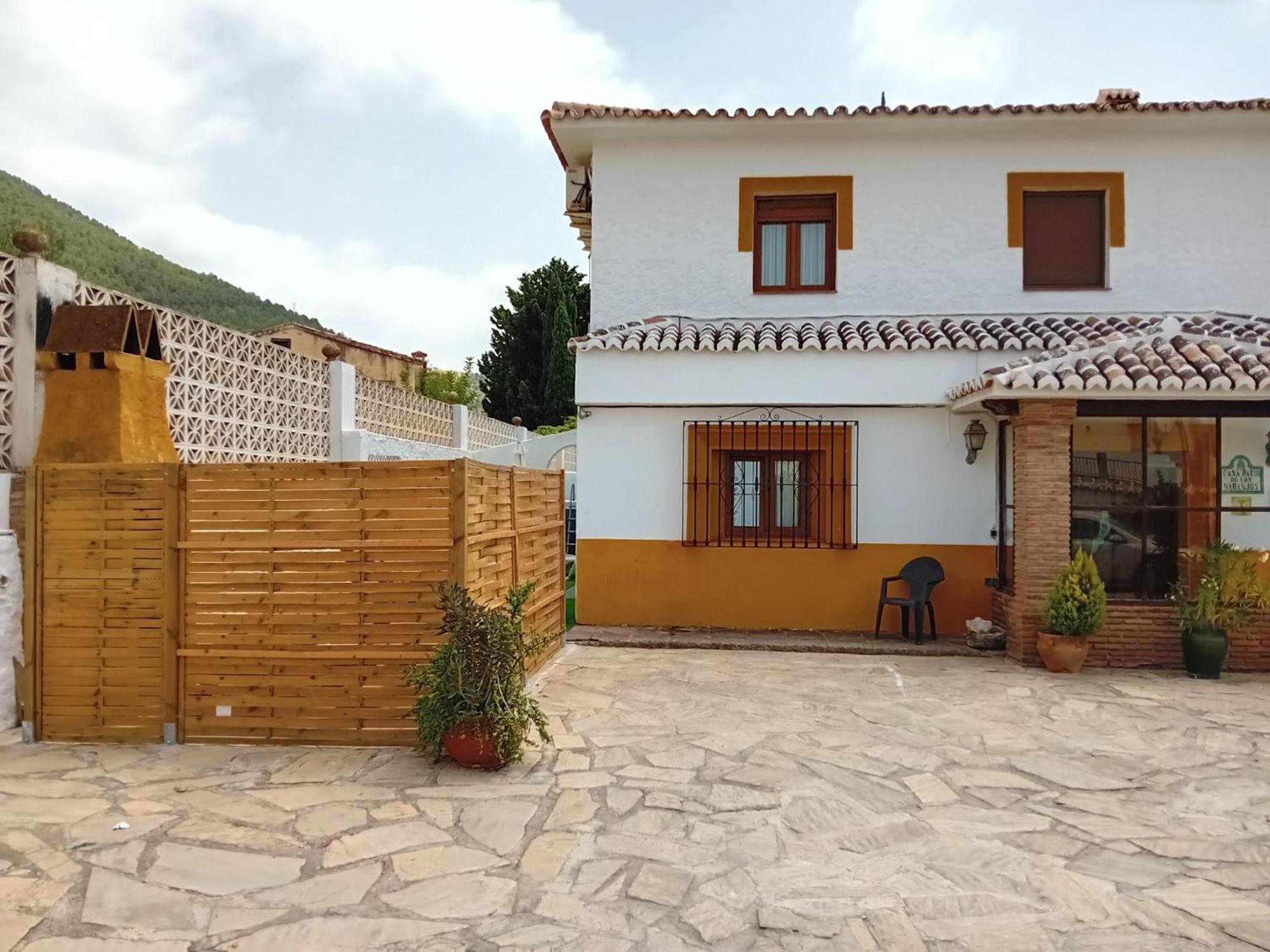 Casa Patio De Los Naranjos Piscina Privada Alcaucín Buitenkant foto