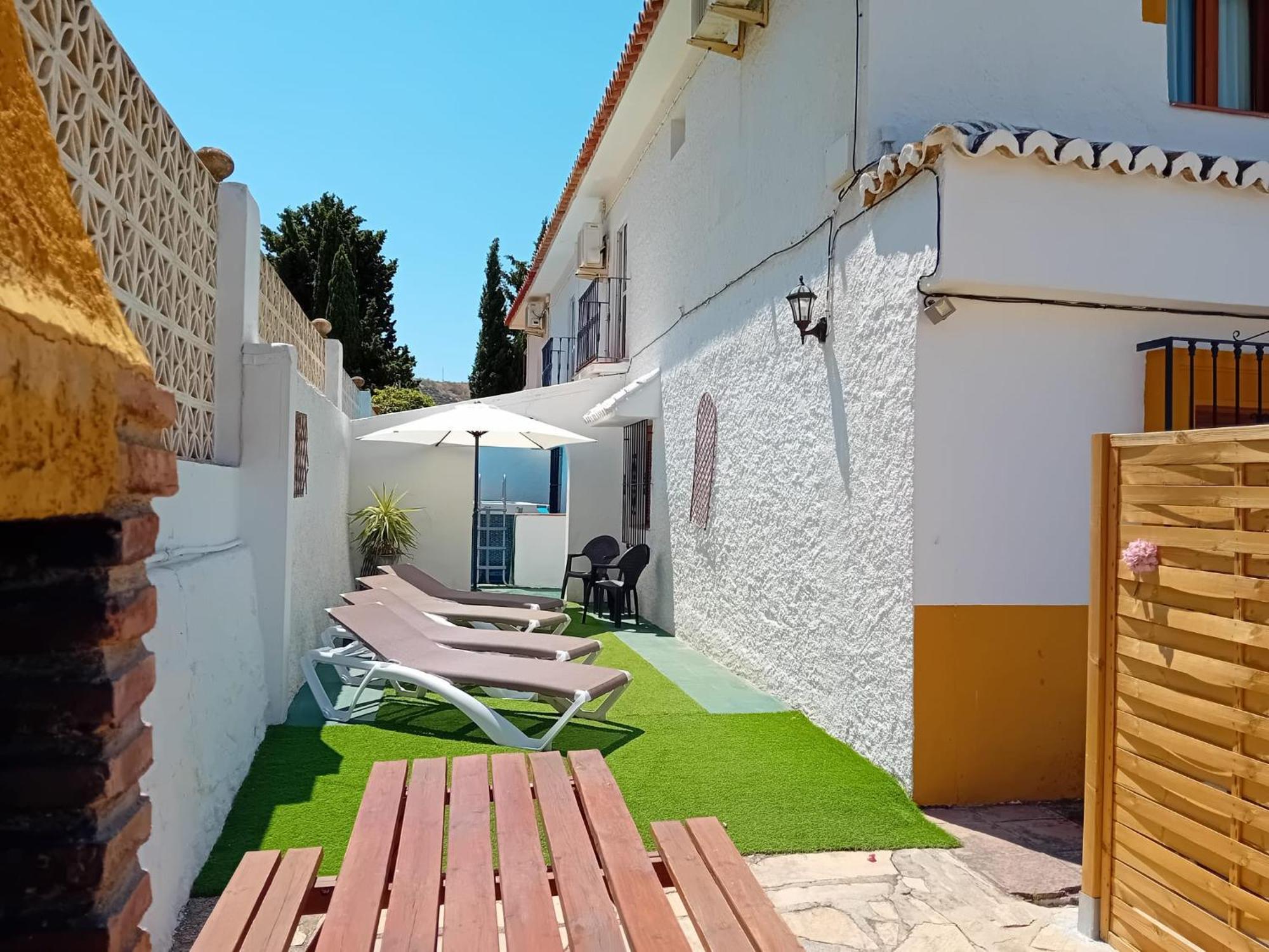 Casa Patio De Los Naranjos Piscina Privada Alcaucín Buitenkant foto